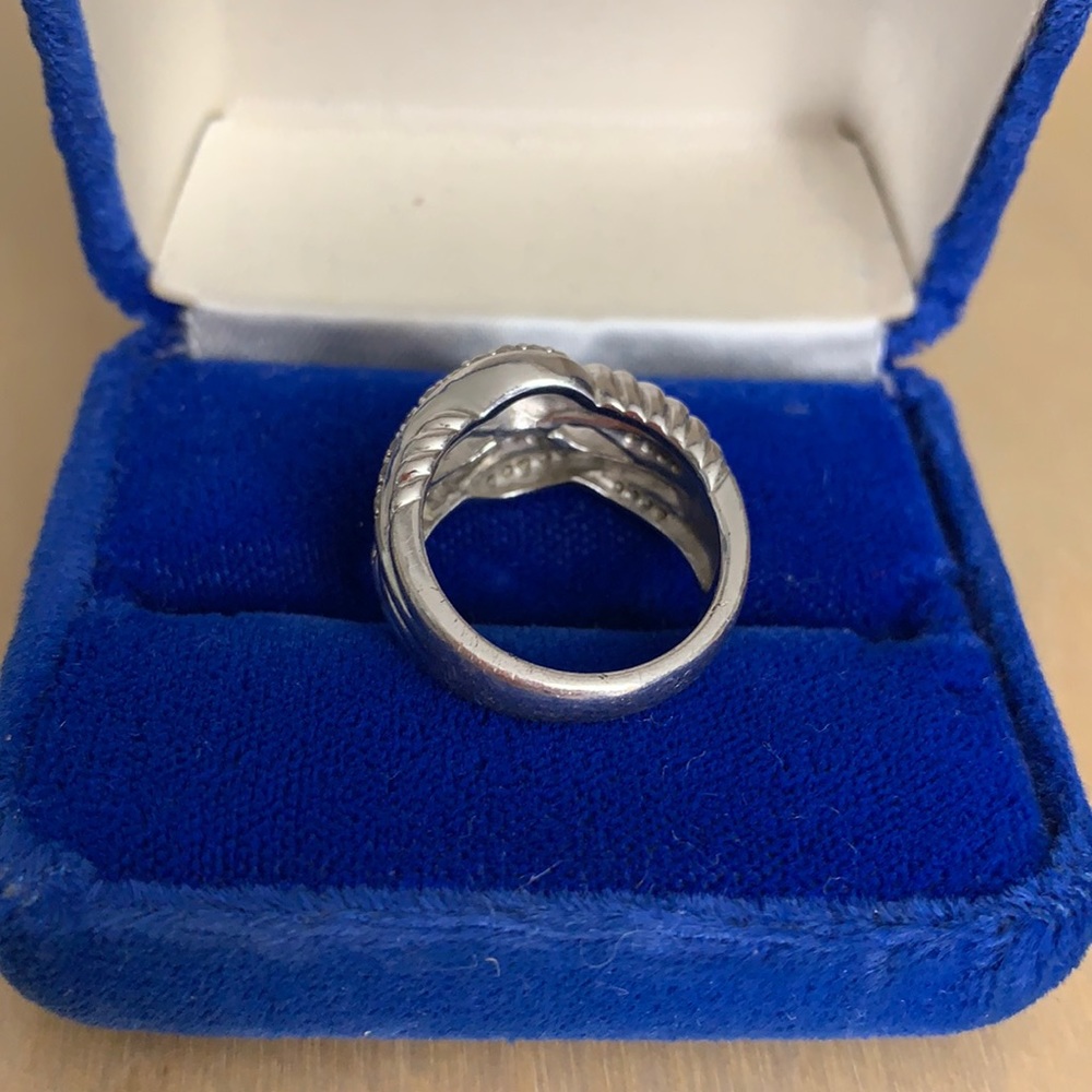 Whimsical Silver Rhinestone Ring - Picture 4 of 6